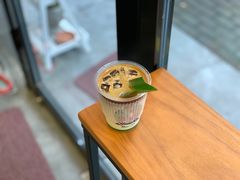 -red donkey coffee