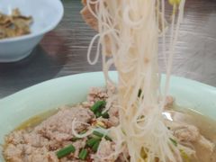 -榮泰米粉湯(Left Shop)