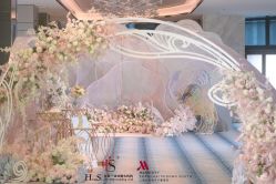 -红丝高端婚礼中心(旗舰店)