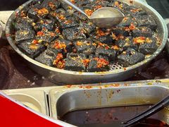 -黑色经典臭豆腐·湖南特产(步行街店)