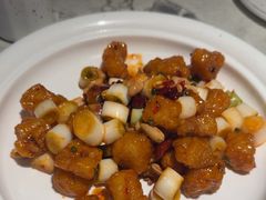 宫保鳕鱼丁-悦海·家宴·冰花皮皮虾大锅贴(宝龙店)