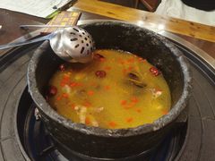 -峰瑞藏地美食·石锅鸡·牦牛肉(大昭寺品牌店)