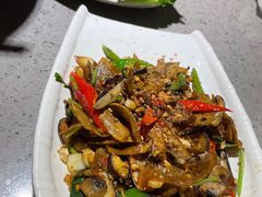 -觅山云南菜(泊富ICITY店)