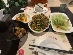 -舌尖上的食缘花园主题餐厅