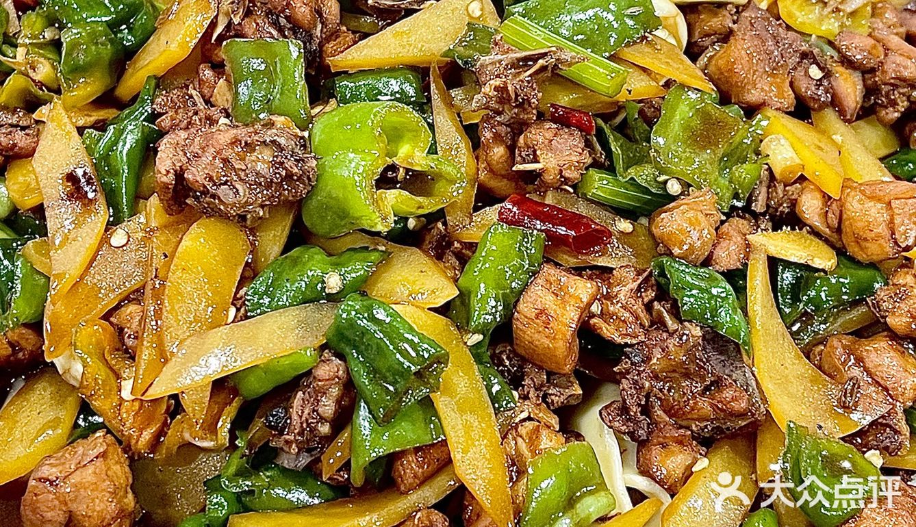 济宁量大实惠的饭馆子!!小鸡泡面🐔简直了!!