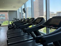 -W Fitness 威尔仕健身(北京英皇集团中心店)