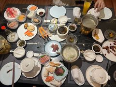 -半岛翡丽海鲜自助餐厅(观风亭店)
