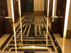 -杭州海外海皇冠大酒店