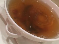 滋补鲍鱼香螺炖竹丝鸡-8餐厅(新葡京酒店)