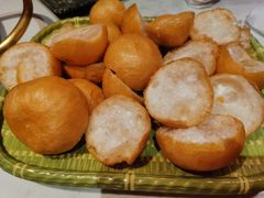 油面筋-哥老官重庆美蛙鱼头(宝山龙湖店)