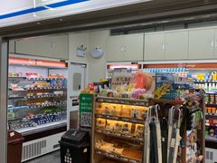 -全家便利店(宜山路站店)