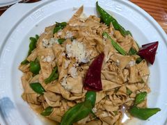 -快乐老家三鲜饺子东北菜(南六中路店)