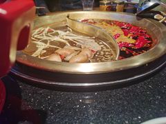 -潮火锅·麻辣牛肉火锅(观音桥方圆·LIVE店)