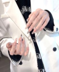 -IDO美甲美睫