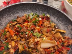 -味上湘菜馆(河马店)