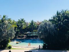 -三亚湾海居铂尔曼度假酒店