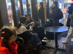 等位区-茶颜悦色(花样汇店)
