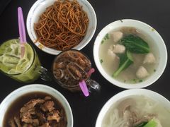 -金沙园生肉面(Jalan Pantai)