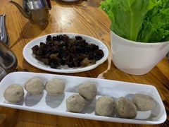 -五指山生态小黄牛(皮皮虾海鲜广场店)