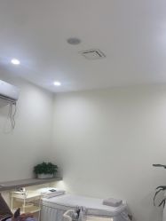 -苗方清颜专业祛痘·皮肤管理