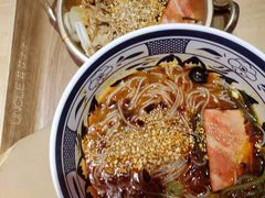 -串串叔叔麻辣烫(兴华街店)