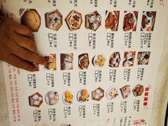 -东豪园林海鲜酒家(南港路辅路店)