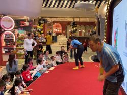 -奈尔宝家庭中心·亲子餐厅(鄞州万达店)