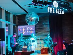 -The BREW·酿餐厅(浦东嘉里大酒店)