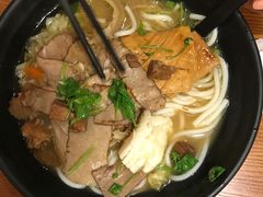-鑫花溪牛肉米粉(凤凰街创始总店)