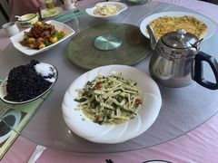 -天乐农家鱼头王(天目湖店)