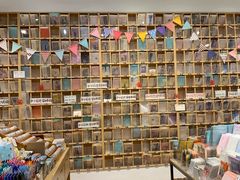 -猫的天空之城概念书店(杭州南宋御街店)