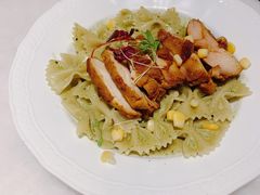 青酱鸡肉蝴蝶面-WOKKA by艮上(中海环宇荟店)