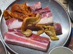 -姜胖胖韩式自助烤肉(光明万达店)