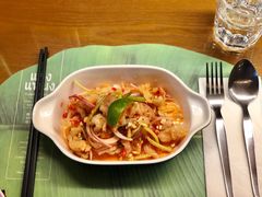 柠檬酸辣无骨凤爪-帕蓝·暹罗料理(曲阳店)