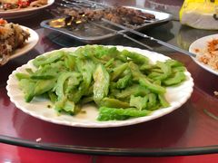 -新疆风味冷水鱼庄(友谊峰路店)