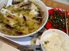 -渔语鱼酸菜鱼新川菜(来福士店)