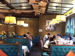 -领鲜活海鲜榴莲自助火锅(东门店)