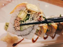 三文鱼芝士寿司-文立新麻辣烫(合生汇21街区店)
