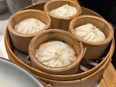 -馋三尺蟹粉小笼(人民广场店)