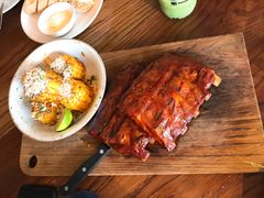 -ROAST coffee & eatery