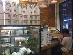 -霸王茶姬(南亚风情第壹城店)