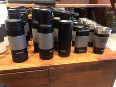 -星巴克臻选(上海合生汇1F店)