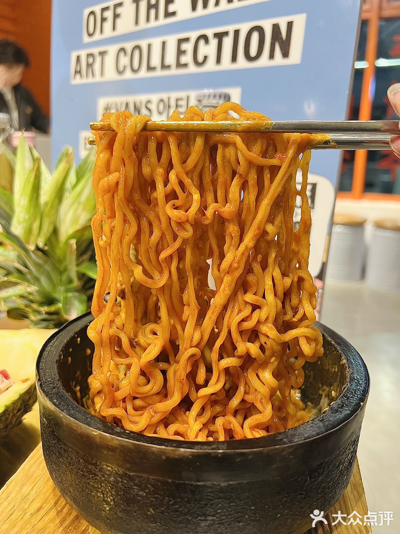 在北京，这一口酱蟹真是让人欲罢不能🦀️  