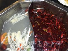 -重庆德庄火锅(体育中心店)