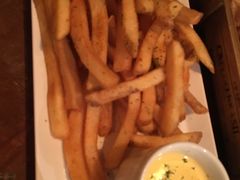 -斯普汇生蚝牛排馆(中骏世界城店)