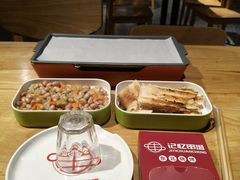 -记忆串城·东北烧烤·小龙虾·大型团建(南油店)