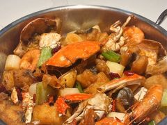 -七欣天香辣蟹火锅(闵行浦江欢乐颂店)