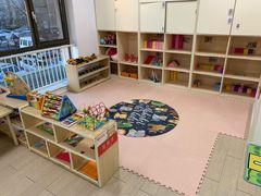 -多乐小熊托育(方庄中心)