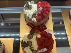 -花花卷卷·鲜食蛋糕(静安久光百货店)