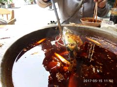 -谭记石锅鱼府(三道堰店)